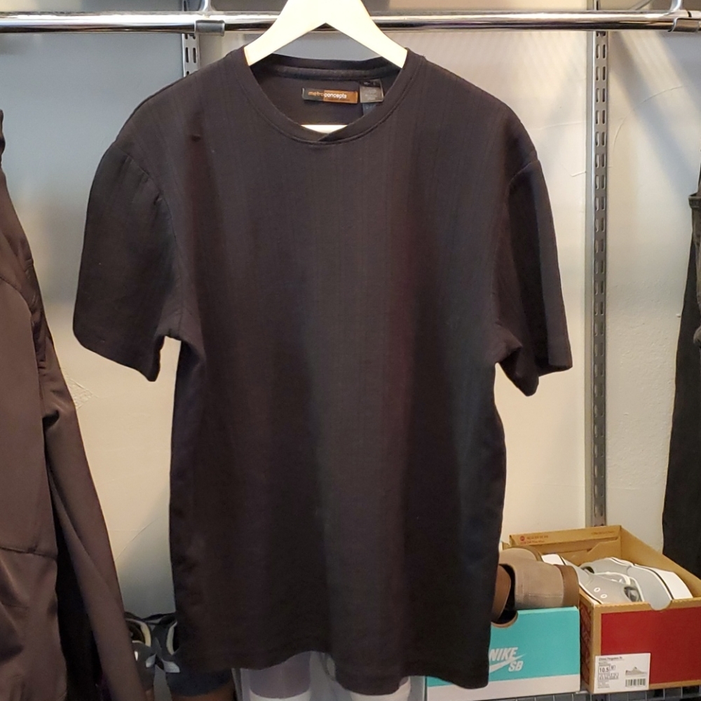 Metro concepts men's shirt